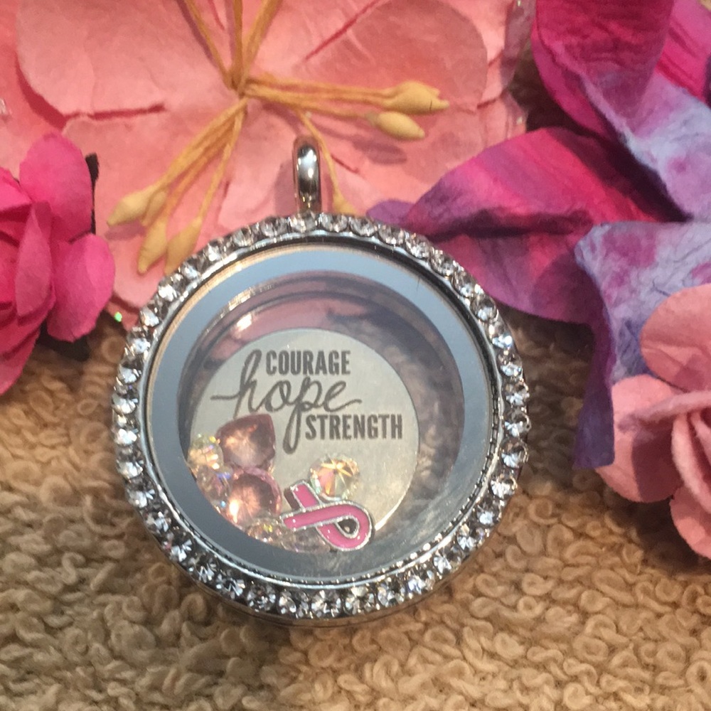 Living Locket - Picture 2 of 4